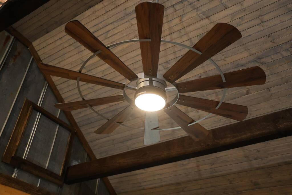 Rustic Modern Cabin With Hot Tub Near Rafting And Great Smokey Mountains Bryson City Extérieur photo