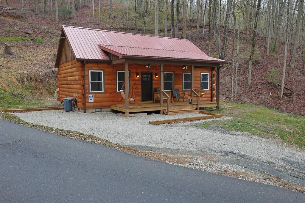 Rustic Modern Cabin With Hot Tub Near Rafting And Great Smokey Mountains Bryson City Extérieur photo