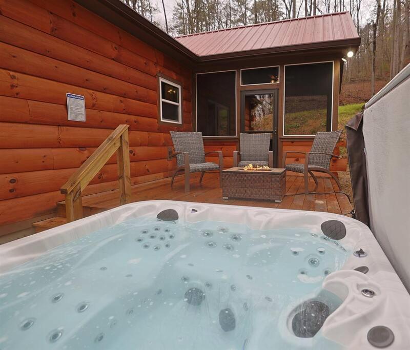 Rustic Modern Cabin With Hot Tub Near Rafting And Great Smokey Mountains Bryson City Extérieur photo