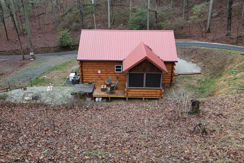 Rustic Modern Cabin With Hot Tub Near Rafting And Great Smokey Mountains Bryson City Extérieur photo